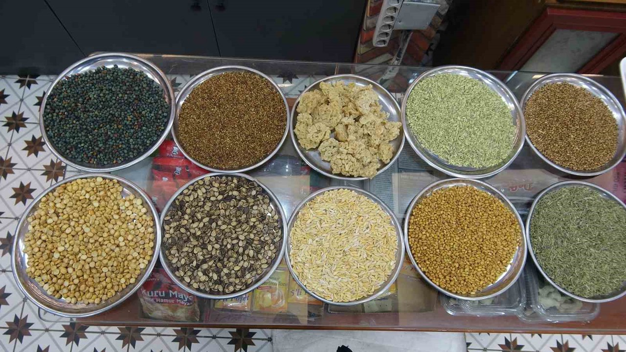 Kilis’in asırlık lezzeti zahter, kahvaltı sofralarının şifa deposu
