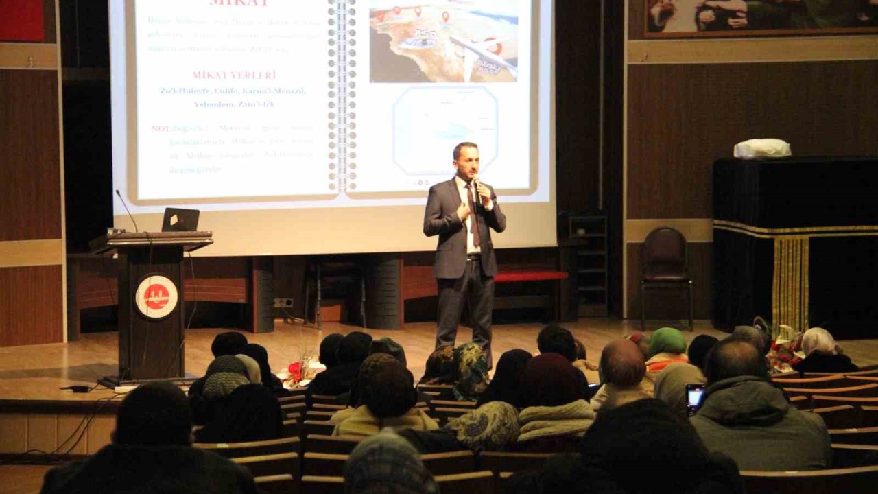 Umrecilere bilgilendirme semineri
