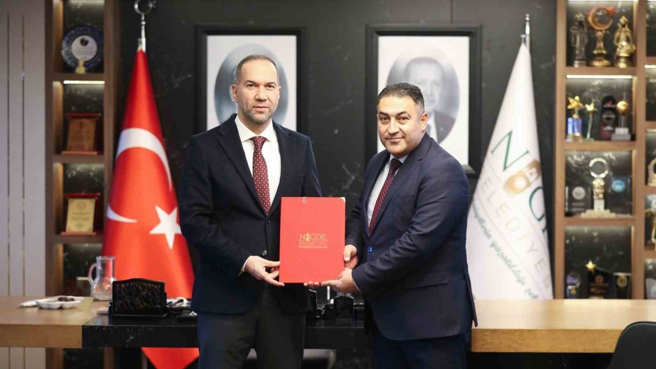 Niğde Belediyesi’nde en düşük işçi maaşı 44 bin 460 TL oldu
