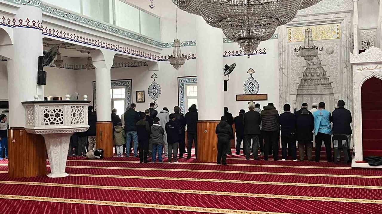 Osmaniye’de 3 günlük cami kampı: Gençlerden Gazze’ye anlamlı destek
