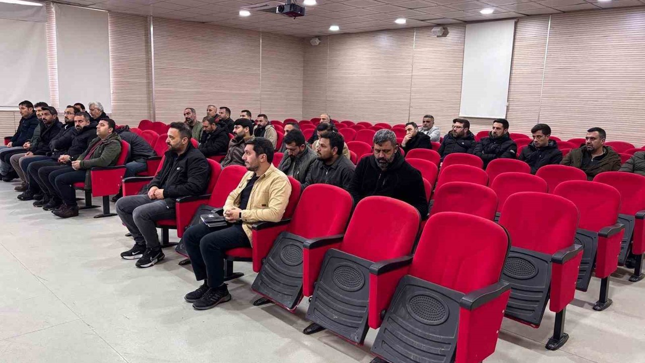 Dicle’de eğitim-öğretim yılı 1. dönem değerlendirme toplantısı yapıldı
