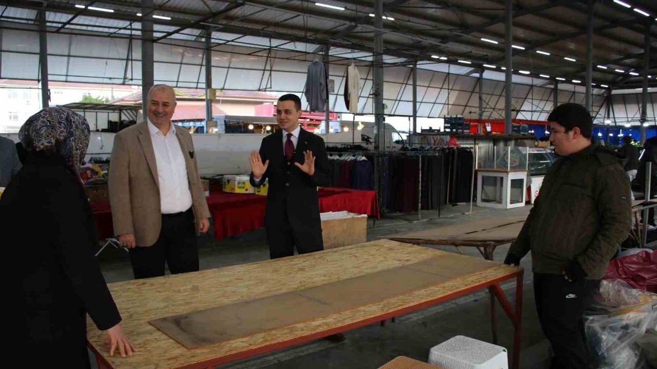 Pazarcı esnafını dinlediler
