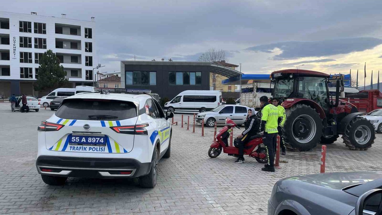 Kavak’ta trafik denetimleri
