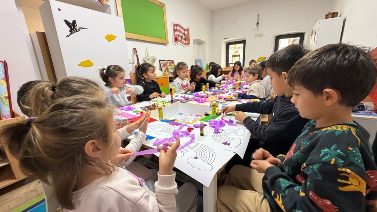 Gökkuşağı Sanat Atölyesi yoğun ilgi gördü
