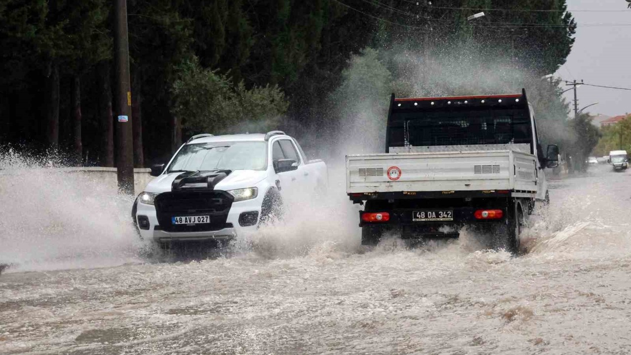 Muğla’nın kıyı kesimlerine kuvvetli yağış uyarısı
