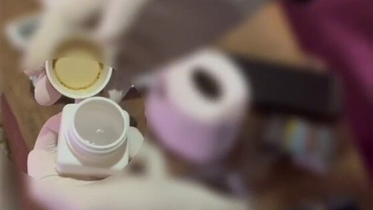 Polis uyuşturucuya geçit vermiyor: 2 ilçede 7 şüpheli gözaltına alındı
