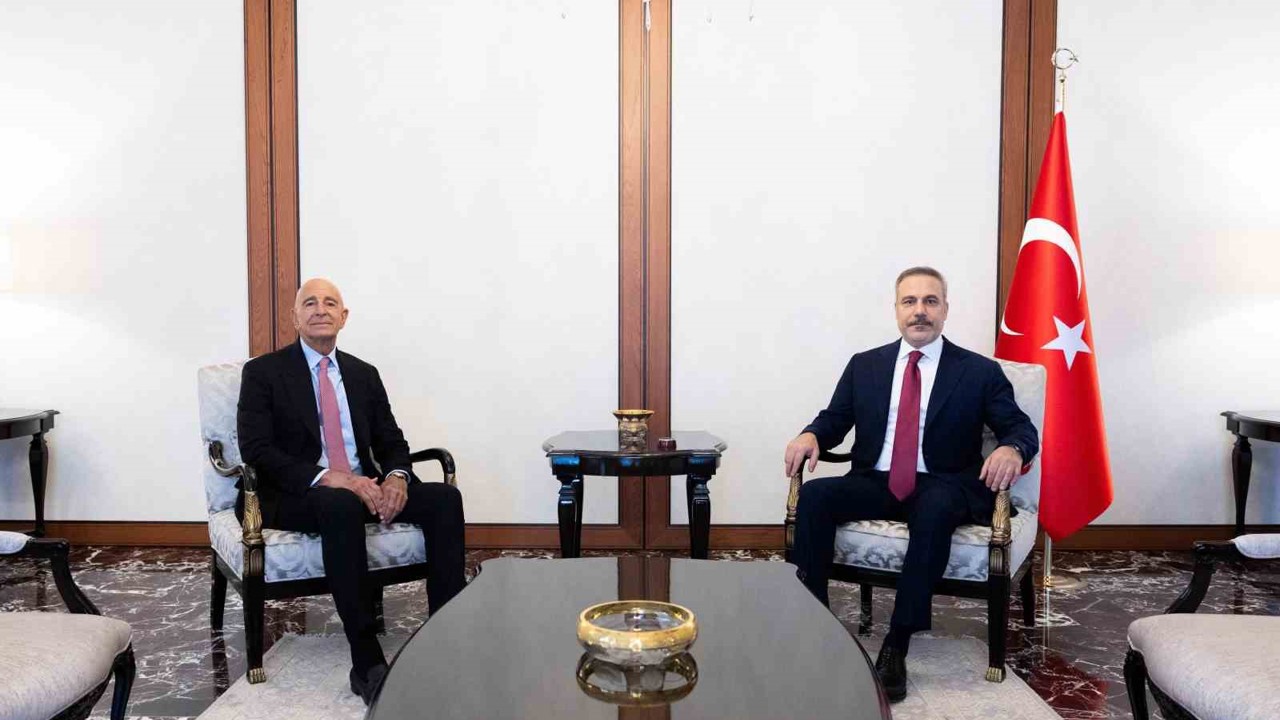 Bakan Fidan, ABD’nin Suriye Temsilcisi Barrack’ı kabul etti
