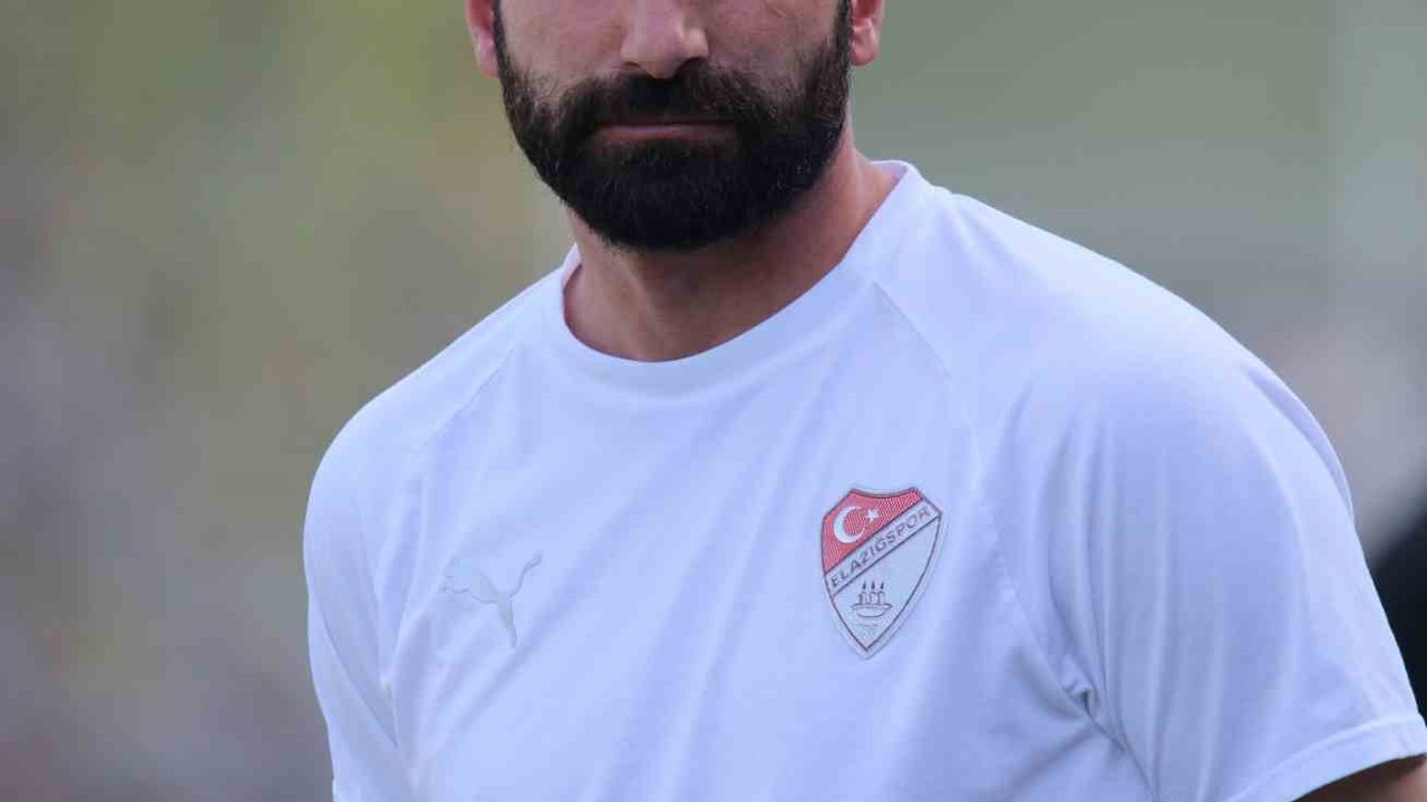 Elazığspor’da Kaleci Muammer sözleşmesini feshetti

