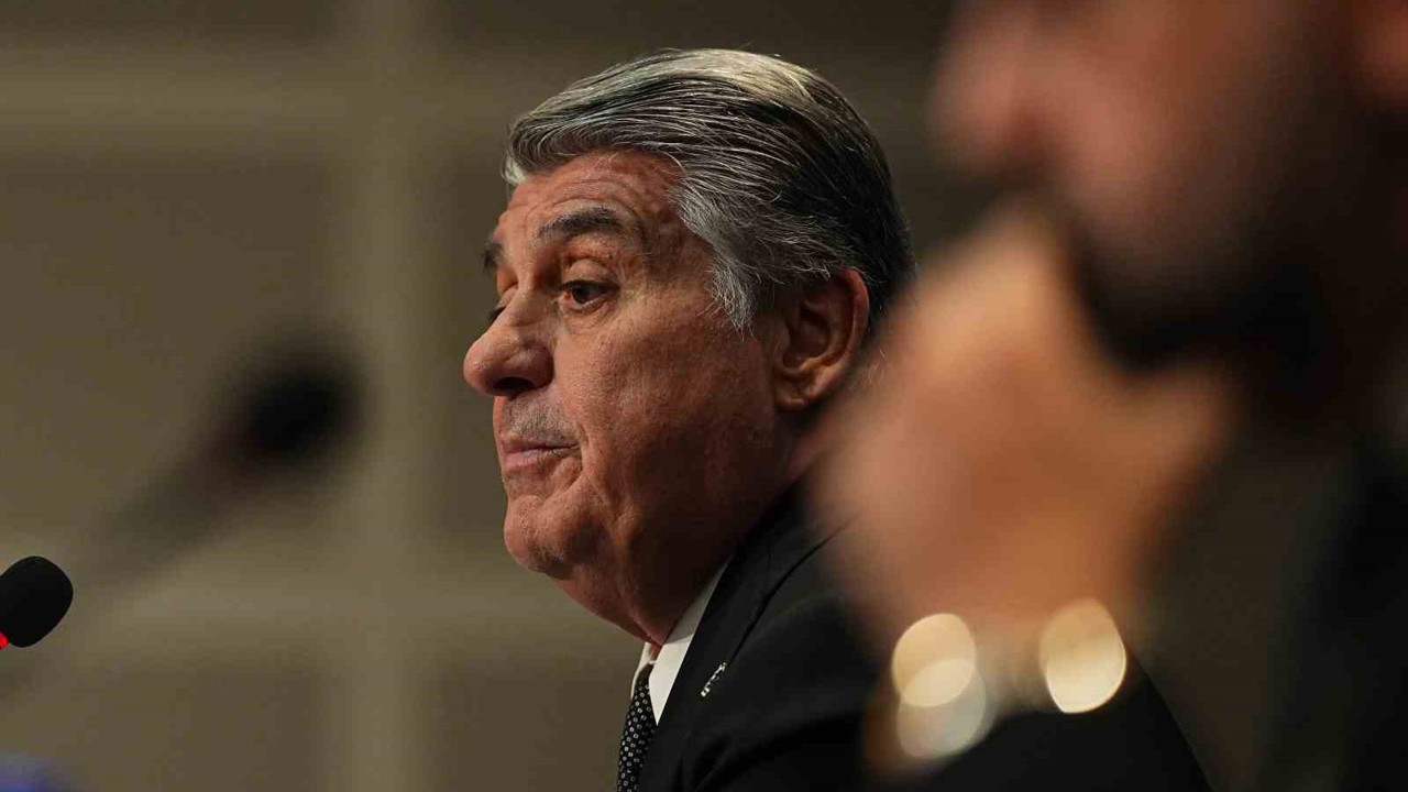 Serdal Adalı: "Minimum 4 oyuncu daha transfer etme amacımız var"
