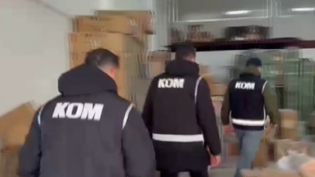 Kahramanmaraş’ta bin 422 adet kaçak telefon ele geçirildi
