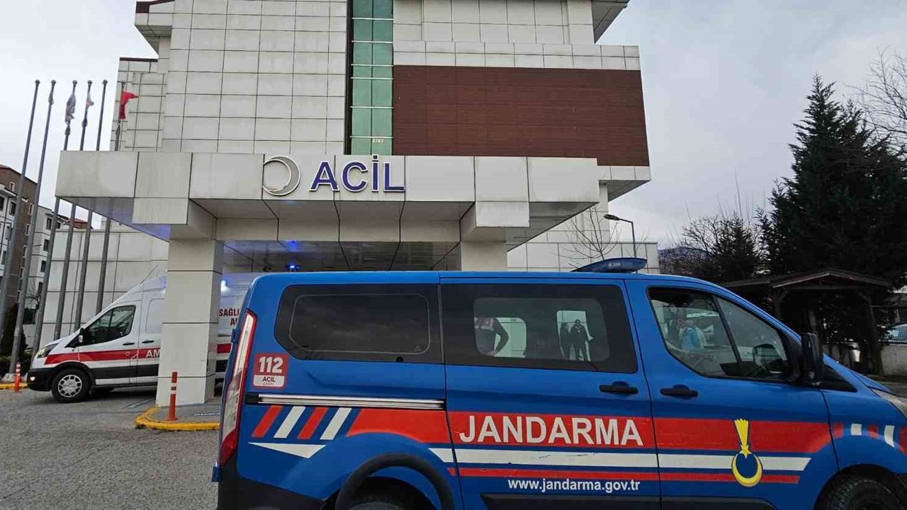 Bungalovda havuza düşen 3 yaşındaki çocuk yoğun bakıma alındı
