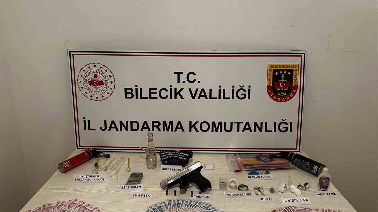 Bilecik’te uyuşturucu ve silah ele geçirildi
