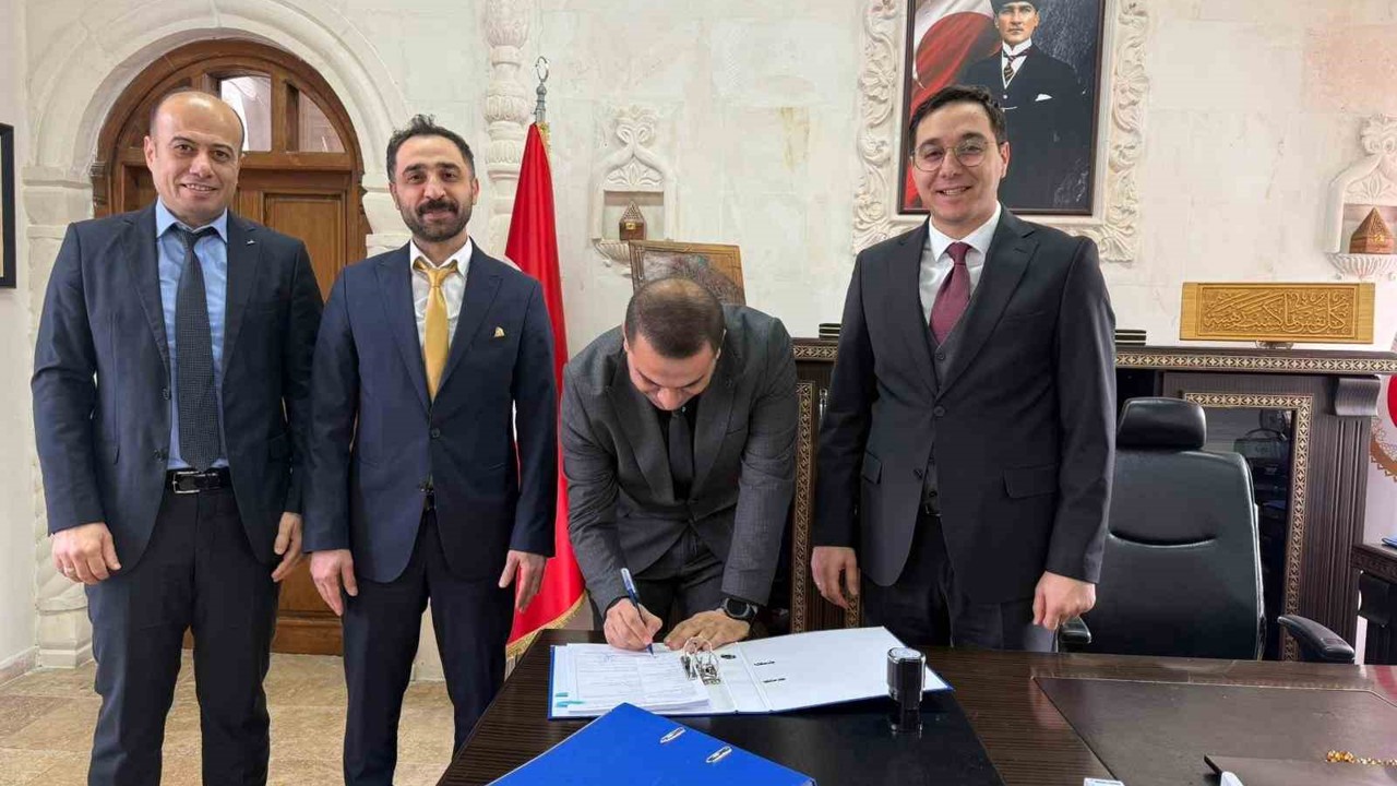 Gercüş’te 11,5 milyon lira hibe desteği almaya hak kazanan proje için imzalar atıldı
