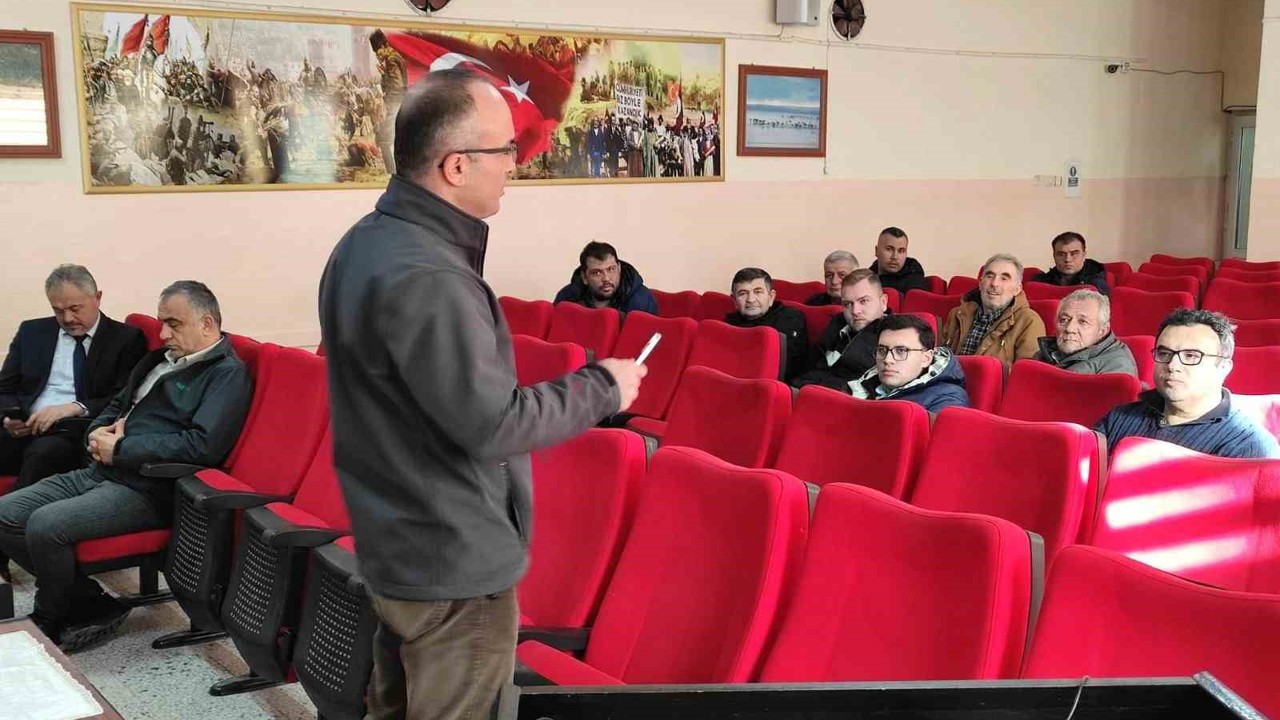 Çiftçiler TARSİM konusunda bilgilendirildi
