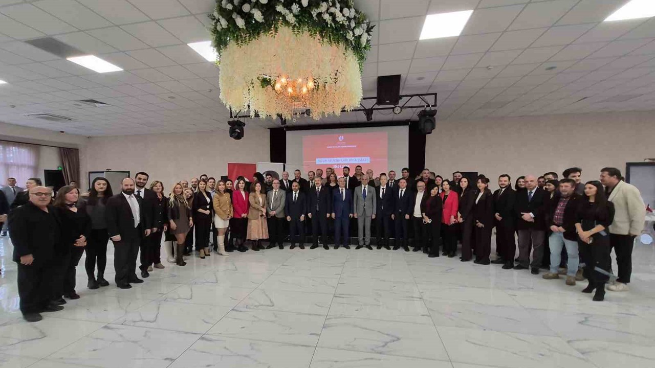 Vali Yılmaz, basın mensupları ile buluştu
