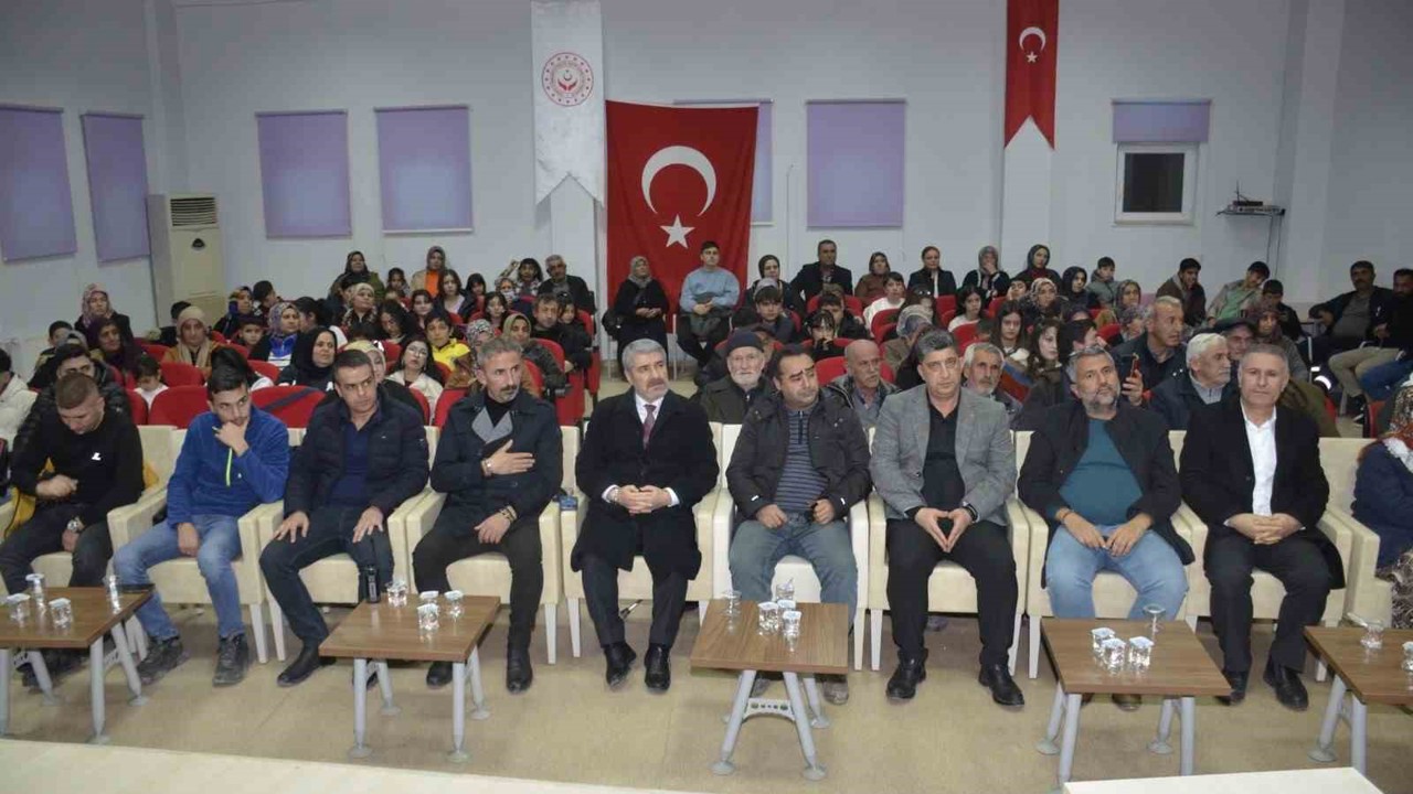 Besni’de "Kuşakların kültür buluşması" programı gerçekleştirildi
