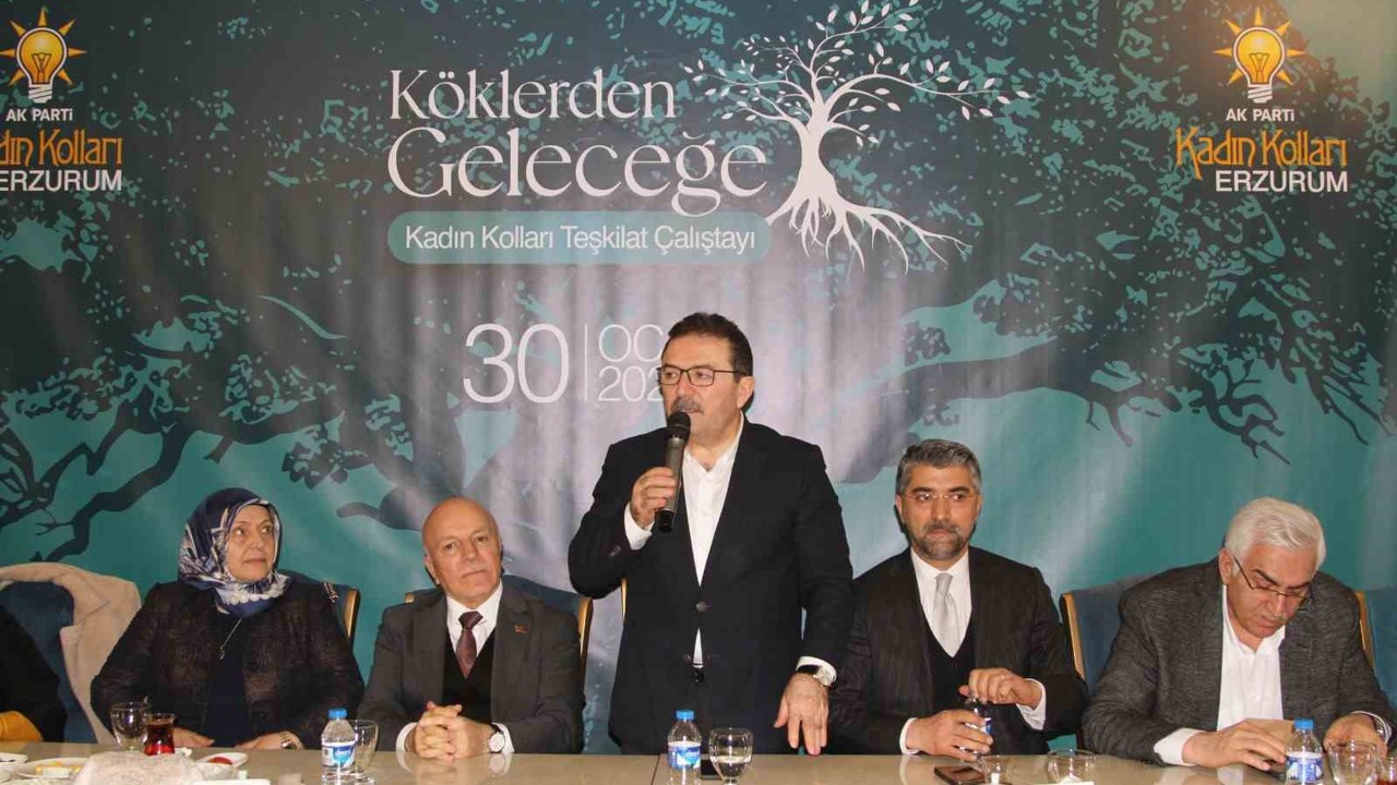 "Köklerden Geleceğe" Kadın Kolları Teşkilat Çalıştayı Erzurum’da gerçekleştirildi
