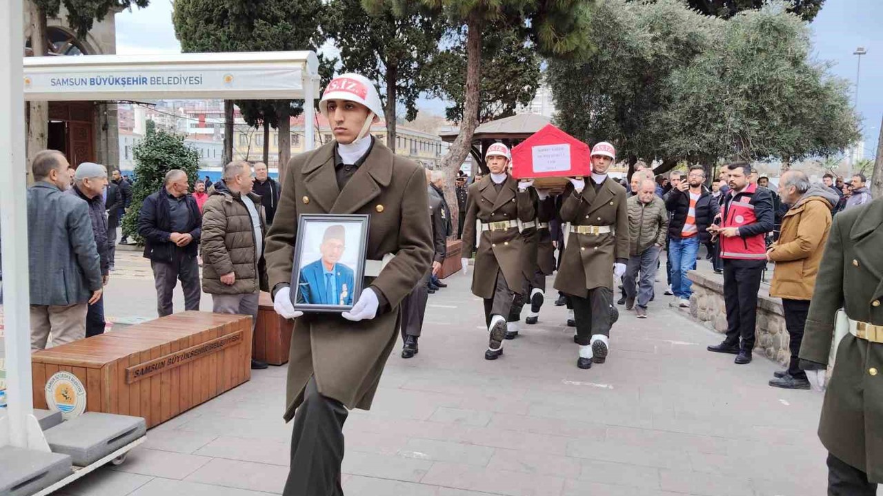 Kıbrıs Gazisi Dereli, son yolculuğuna uğurlandı
