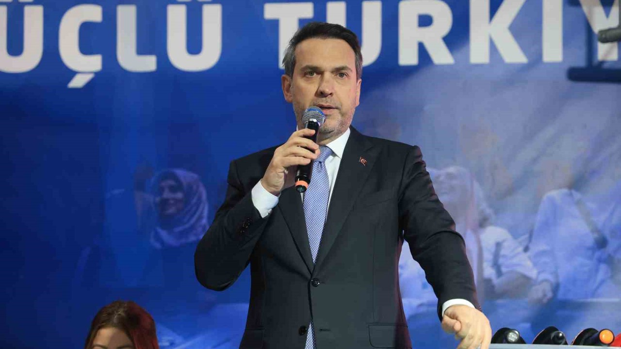 Bakan Bayraktar: "Türkiye’de 2026 yılında 8 milyon hane kendi doğalgazımızla ısınacak"
