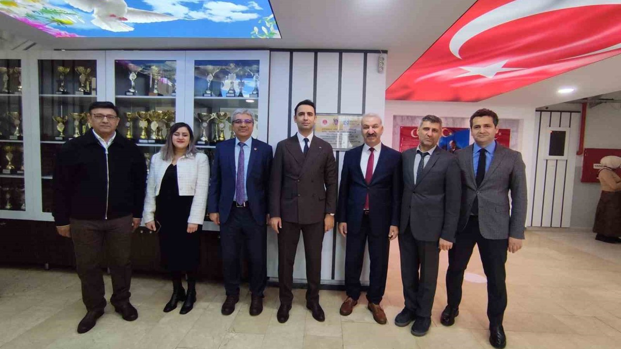 Bursa Cumhuriyet Başsavcılığı denetimli serbestlik Müdürlüğü’nden eğitime destek
