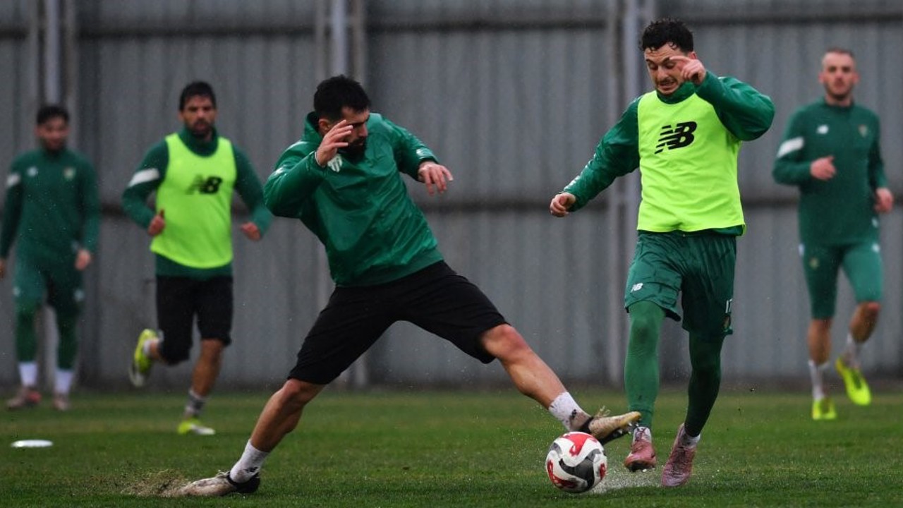 Bursaspor, Adanaspor maçı hazırlıklarını sürdürdü
