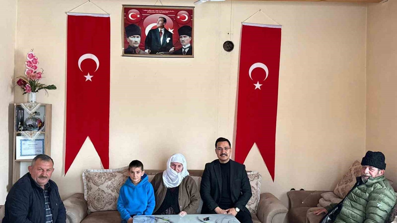 Akyaka Kaymakamı İsmail Demirtaş, köy ziyaretlerini sürdürüyor
