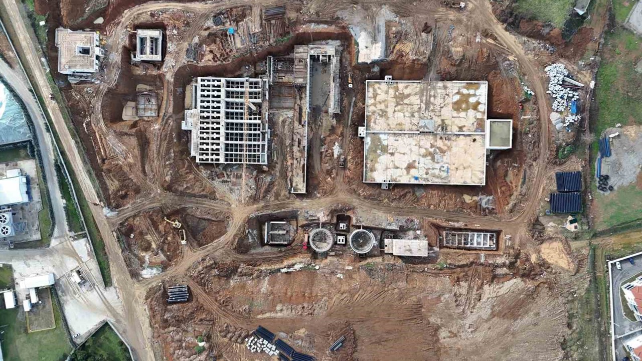 İçme suyu arıtma tesisi hızla yükseliyor
