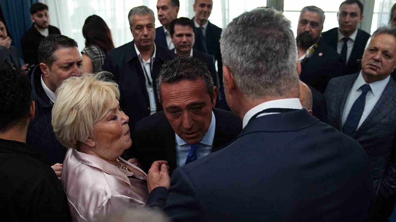 Fenerbahçe Yüksek Divan Kurulu Toplantısı başladı
