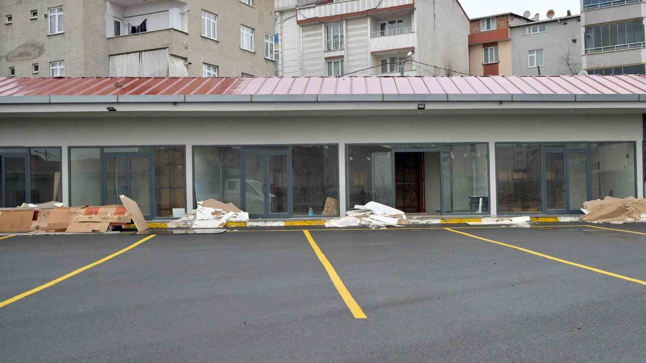 Türkiye’nin ilk 112 Komuta Merkezi Esenyurt’ta hayata geçiyor
