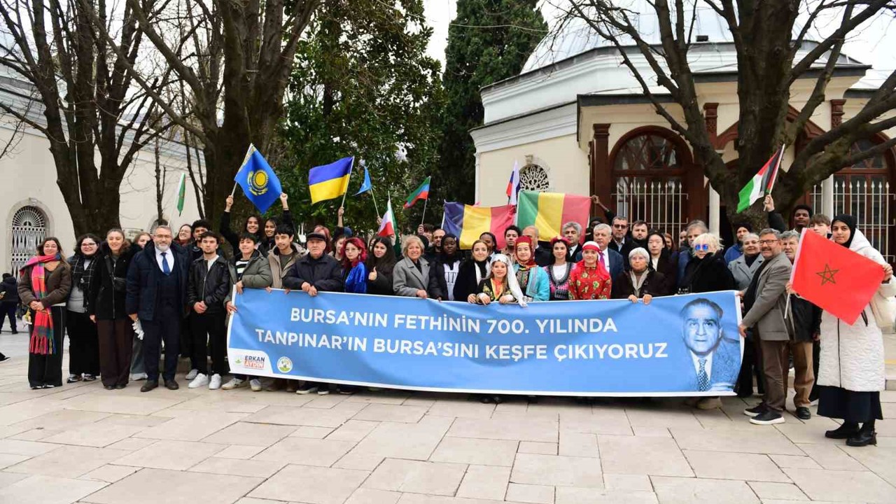Bursa’nın 700 yıllık hafızası Tanpınar’ın izinde anlatıldı
