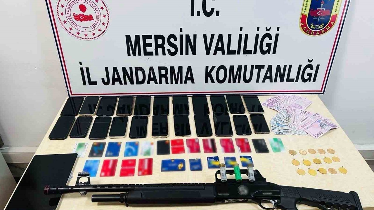 Mersin’de yasa dışı bahis operasyonu: 8 şüpheli tutuklandı
