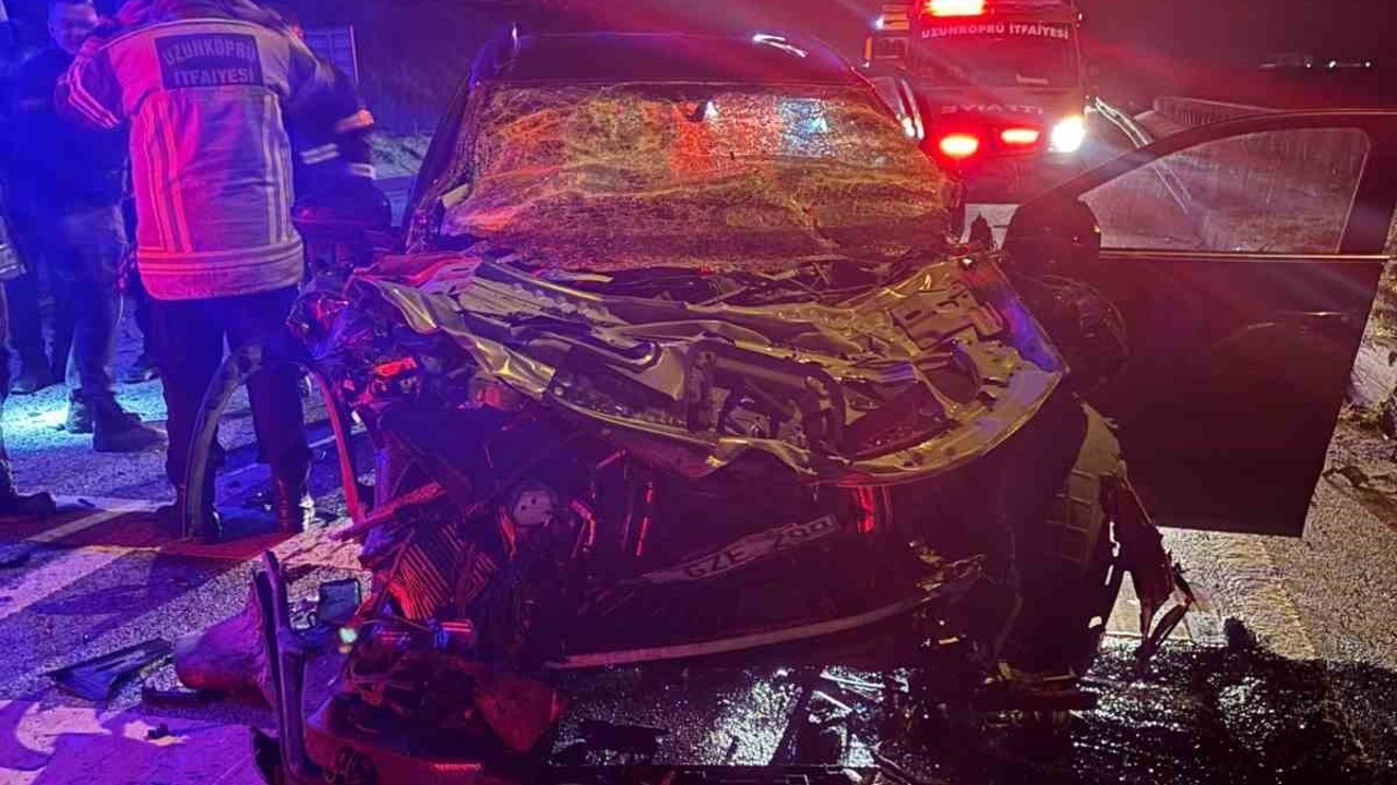 10 yıl hapis cezası bulunan şahıs trafik kazasında hayatını kaybetti
