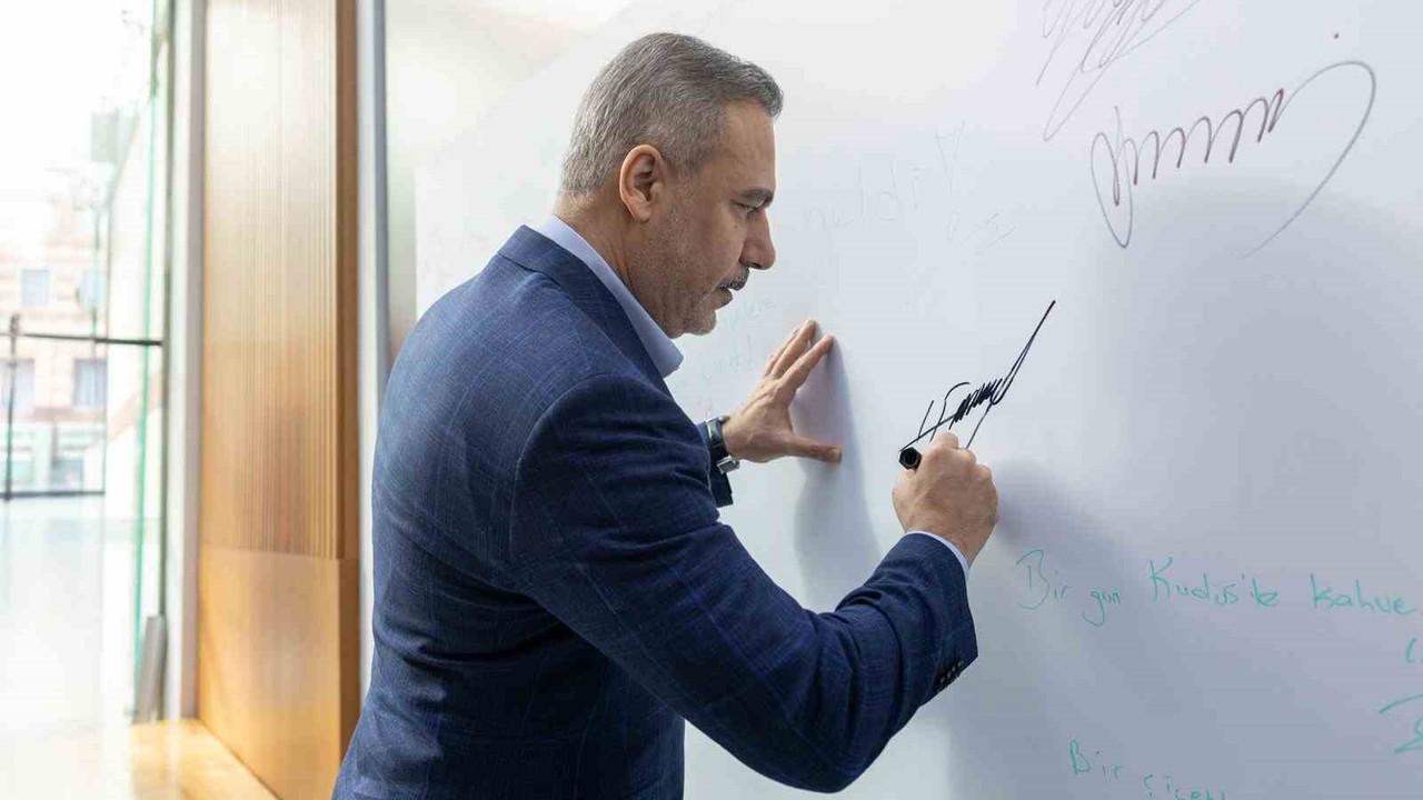 Bakan Hakan Fidan: "Eyleme ihtiyacımız olduğu kadar bilgiye, öğrenmeye, tecrübe aktarımına da ihtiyacımız var"
