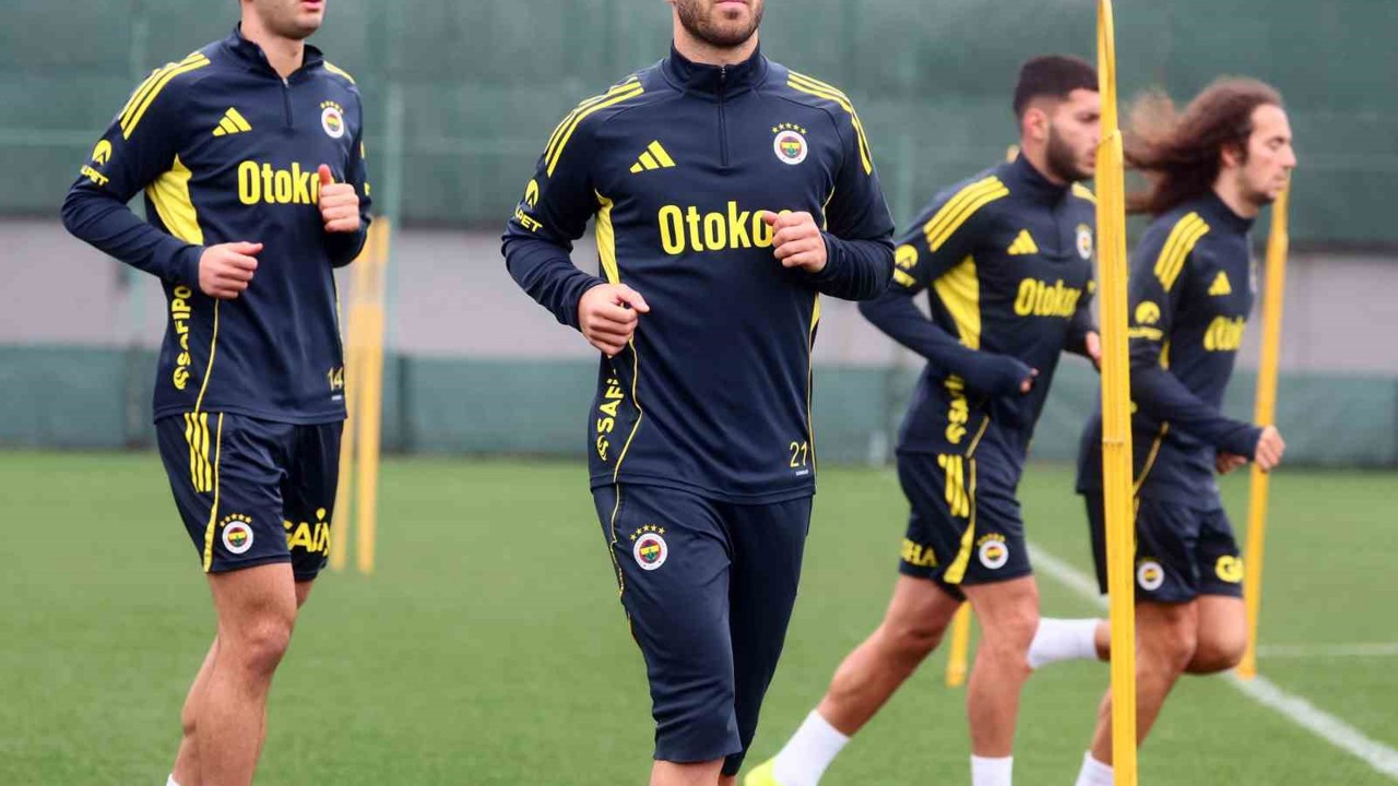 Fenerbahçe, Kocaelispor maçı hazırlıklarına başladı
