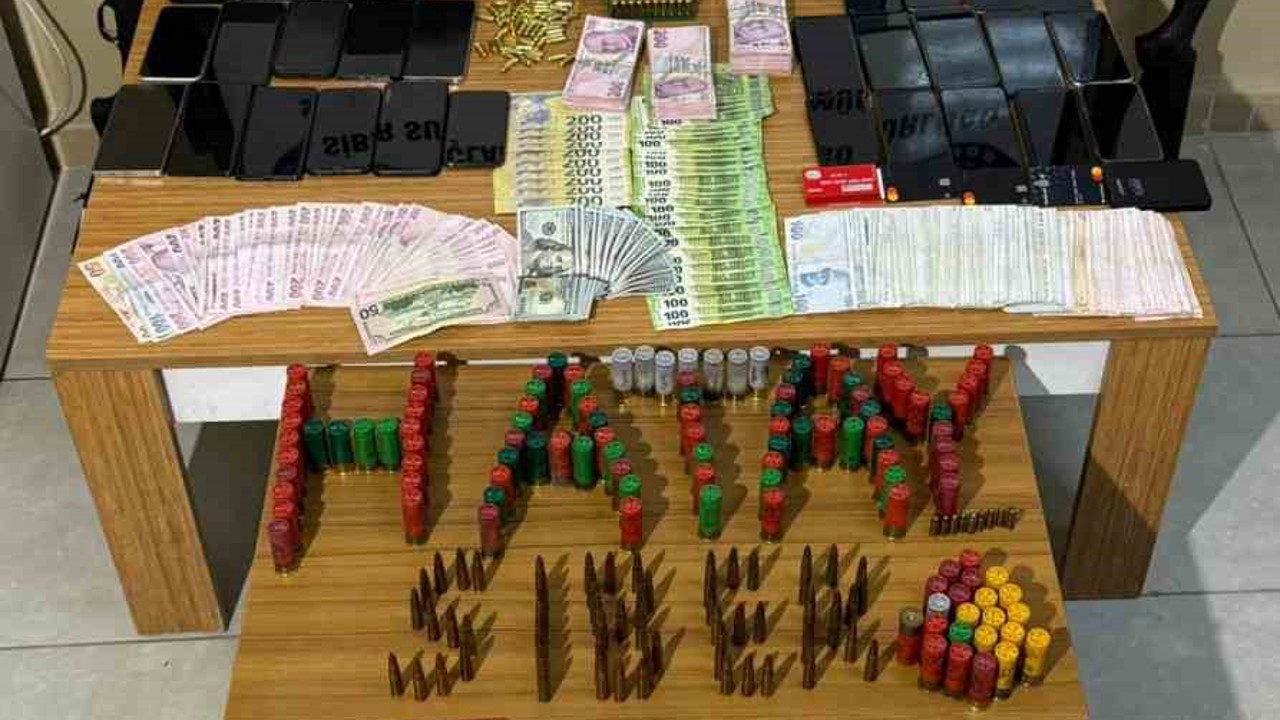 Vatandaşların IBAN’ını kullanarak bahis sitelerinin para transferini yapan örgüte operasyon: 19 gözaltı
