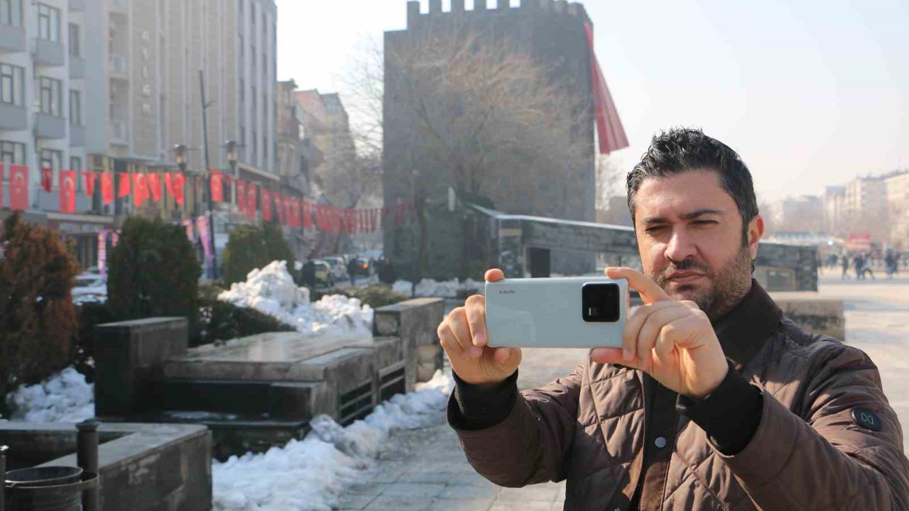 Diyarbakır surlarının 1932’de yıkılan bölümleri yapay zekayla yeniden canlandırıldı
