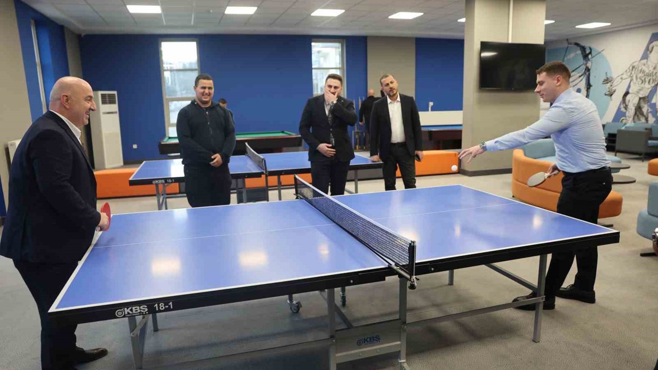 Darıca’da gençlik yatırımları incelendi
