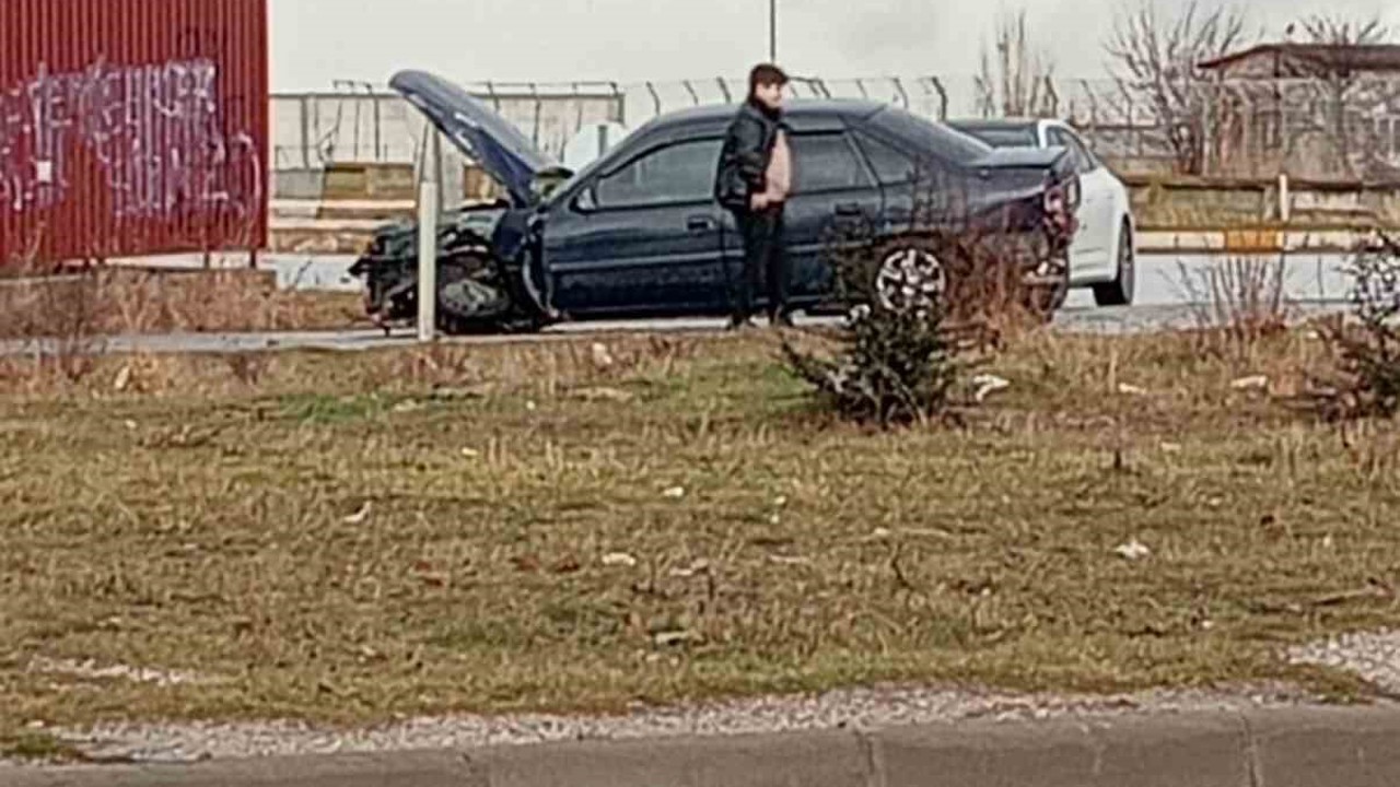 Zincirleme trafik kazasında 3 kişi yaralandı
