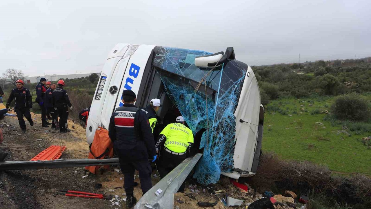 Antalya’da otobüs kazasında ölenlerin isimleri belli oldu
