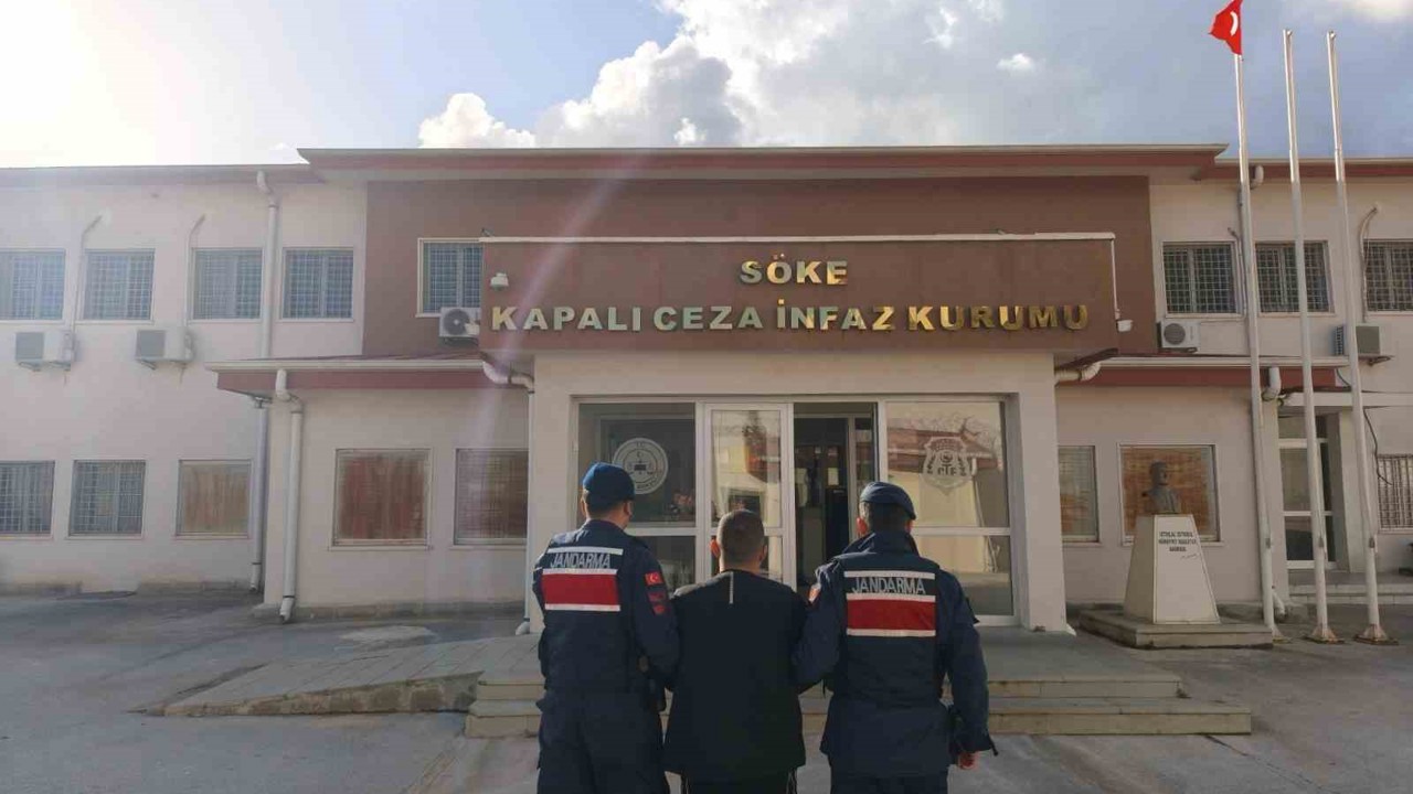 Kuşadası’nda hakkında 8 yıl hapis cezası bulunan şahıs yakalandı
