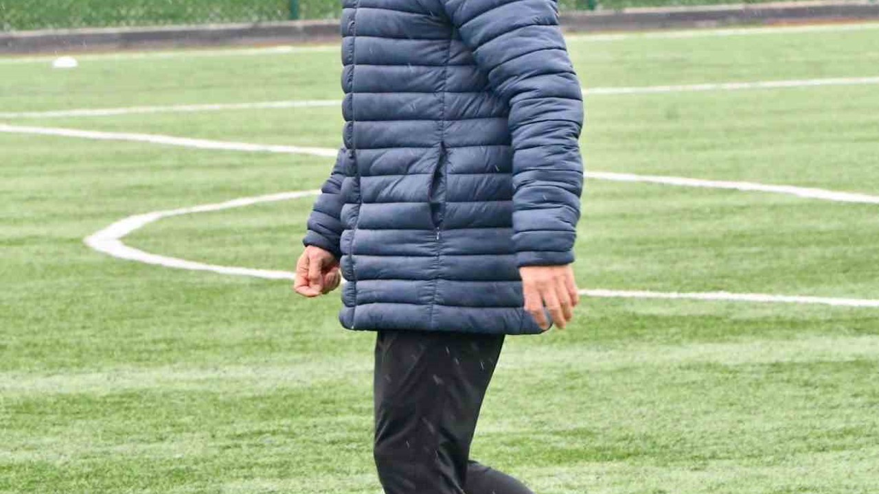 Balıkesirspor Teknik Direktörü Zafer Uysal: "Sahadaki iyi mücadelemiz skora yansımadı"
