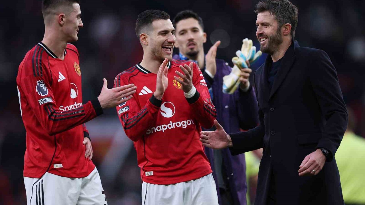 Manchester United, Carrick ile yükselişe geçti
