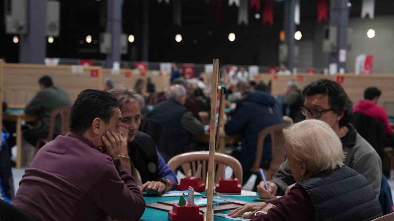 Briç camiasının en prestijli buluşması Denizli’de başladı
