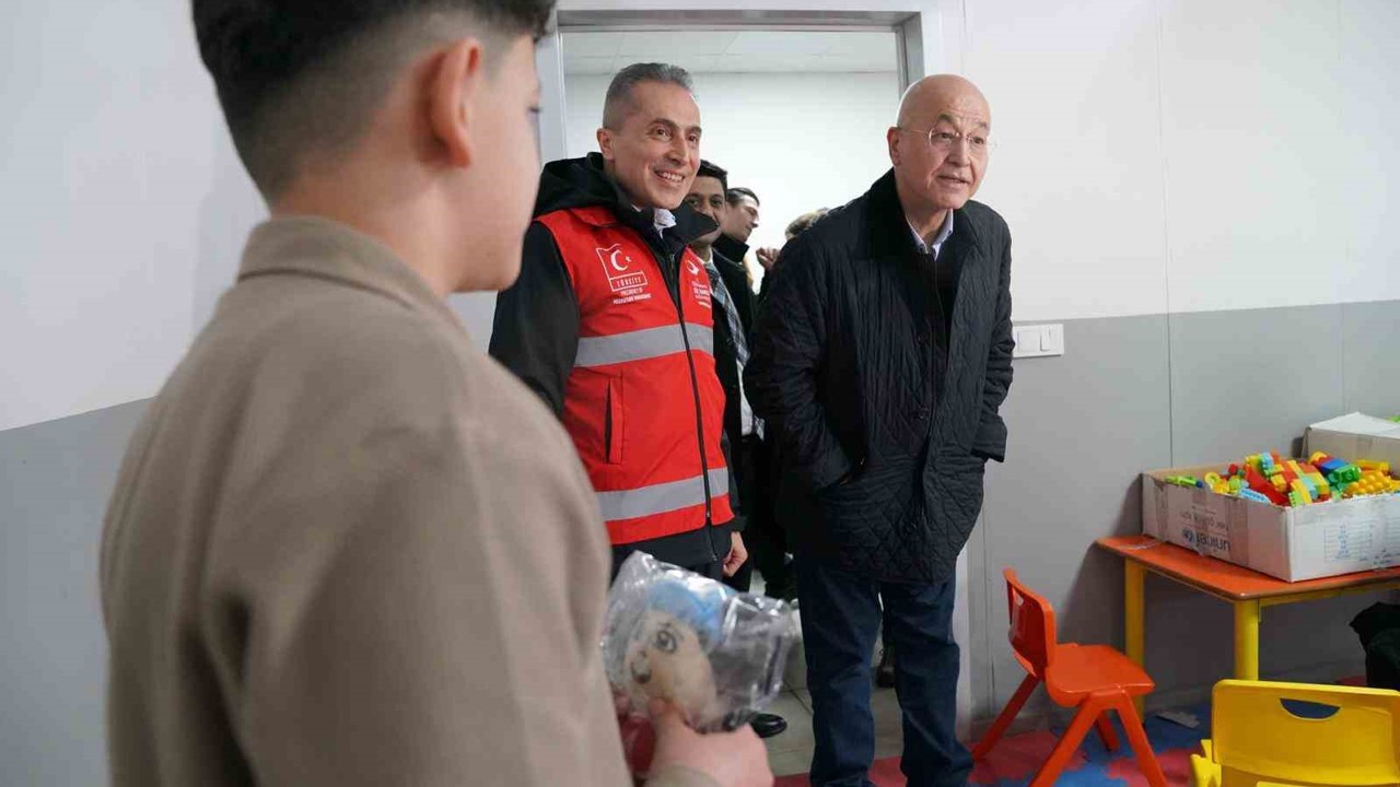 Göç İdaresi Başkanı Kök: "Gönüllü geri dönüşlere ilişkin işlemler uluslararası standartlara uygun yürütülmektedir"

