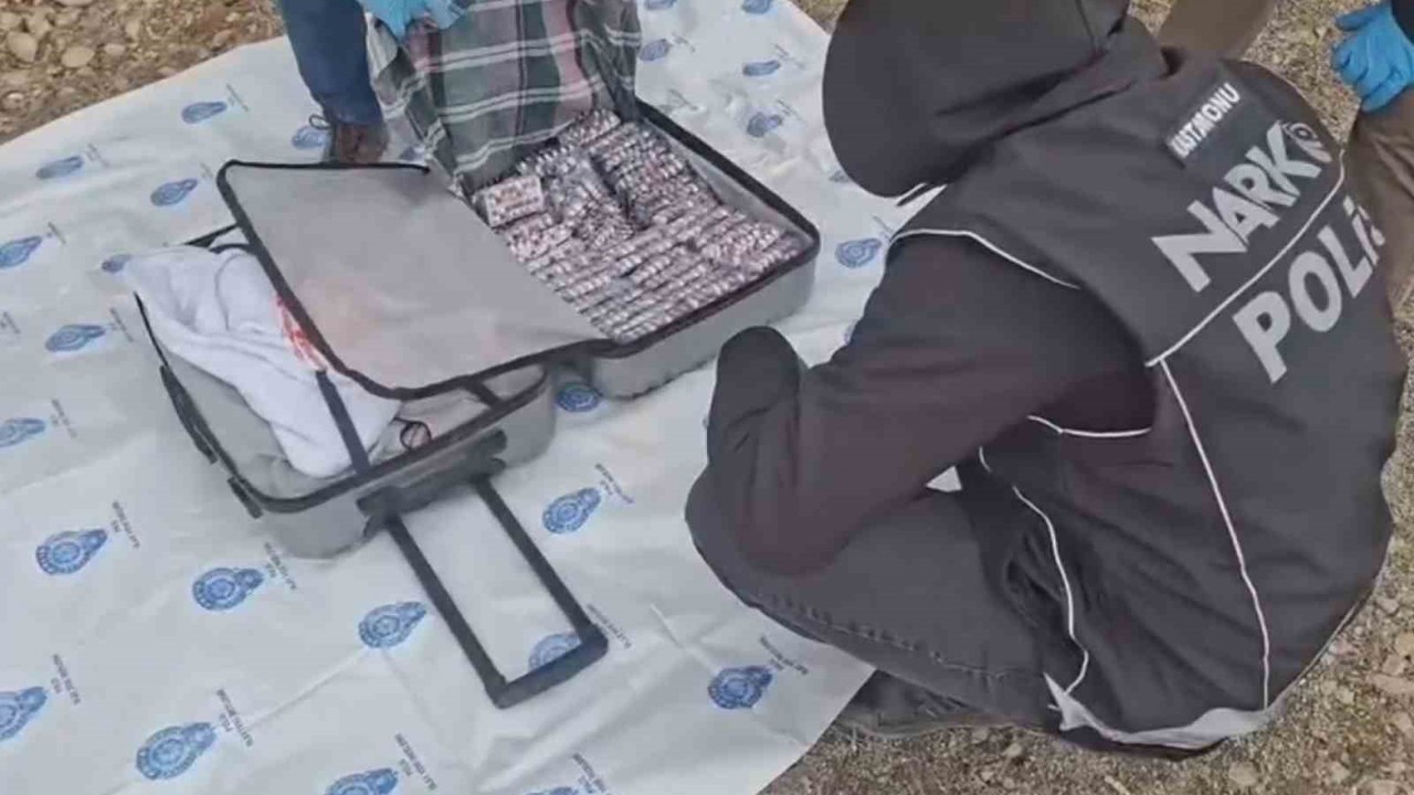 Kastamonu’da 11 bin sentetik ecza hapı ele geçirildi: 6 tutuklama
