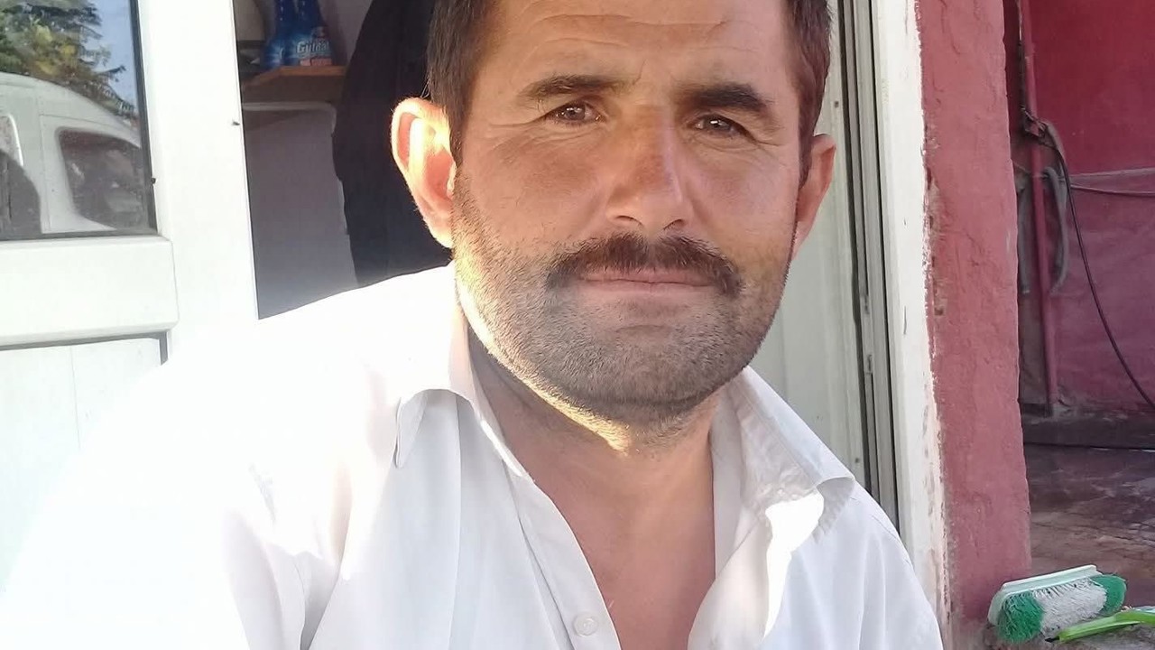 Aksaray’da uçan çatının altında kalan şahıs hayatını kaybetti
