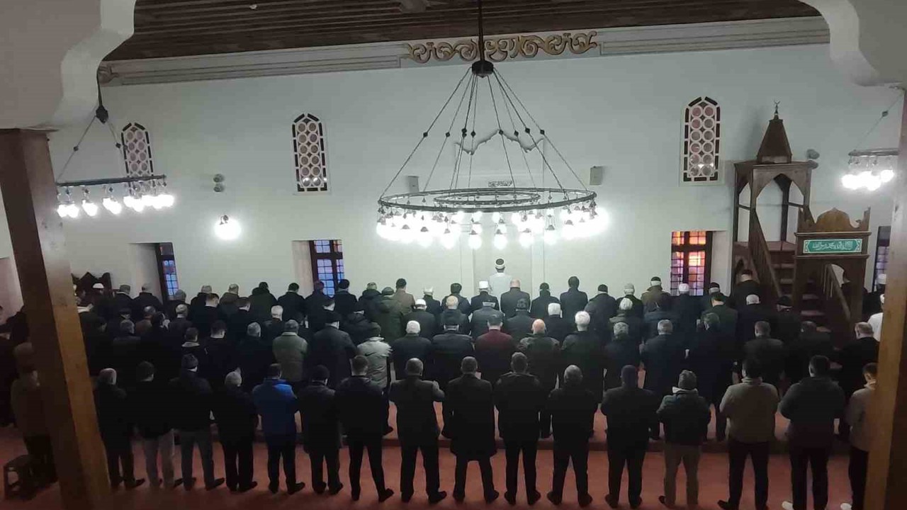 Edirne’de Berat Kandili idrak edildi
