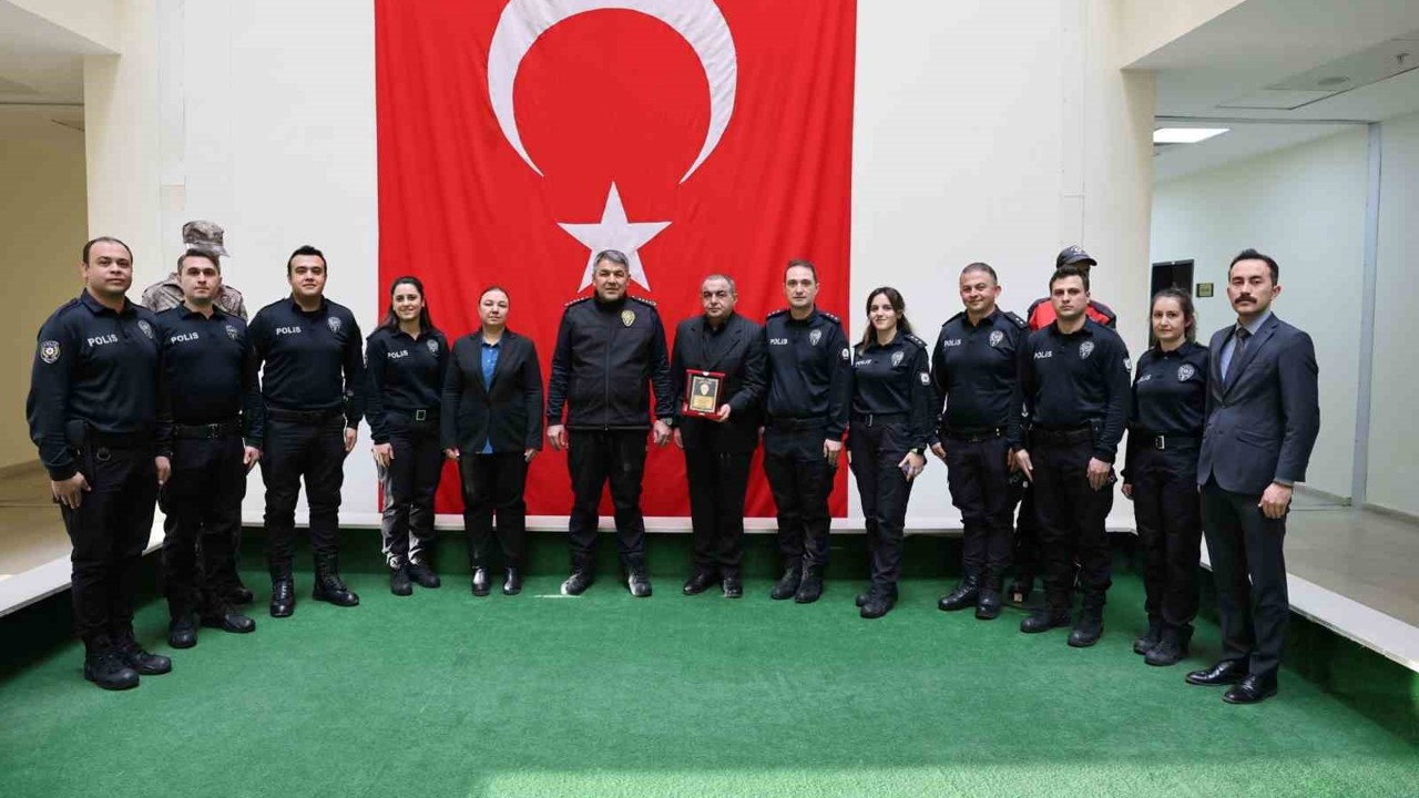 Karaburun’dan personele vefa
