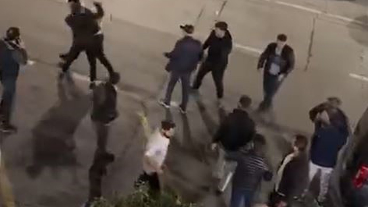 Beylikdüzü’nde tekme tokat kavga kameraya yansıdı
