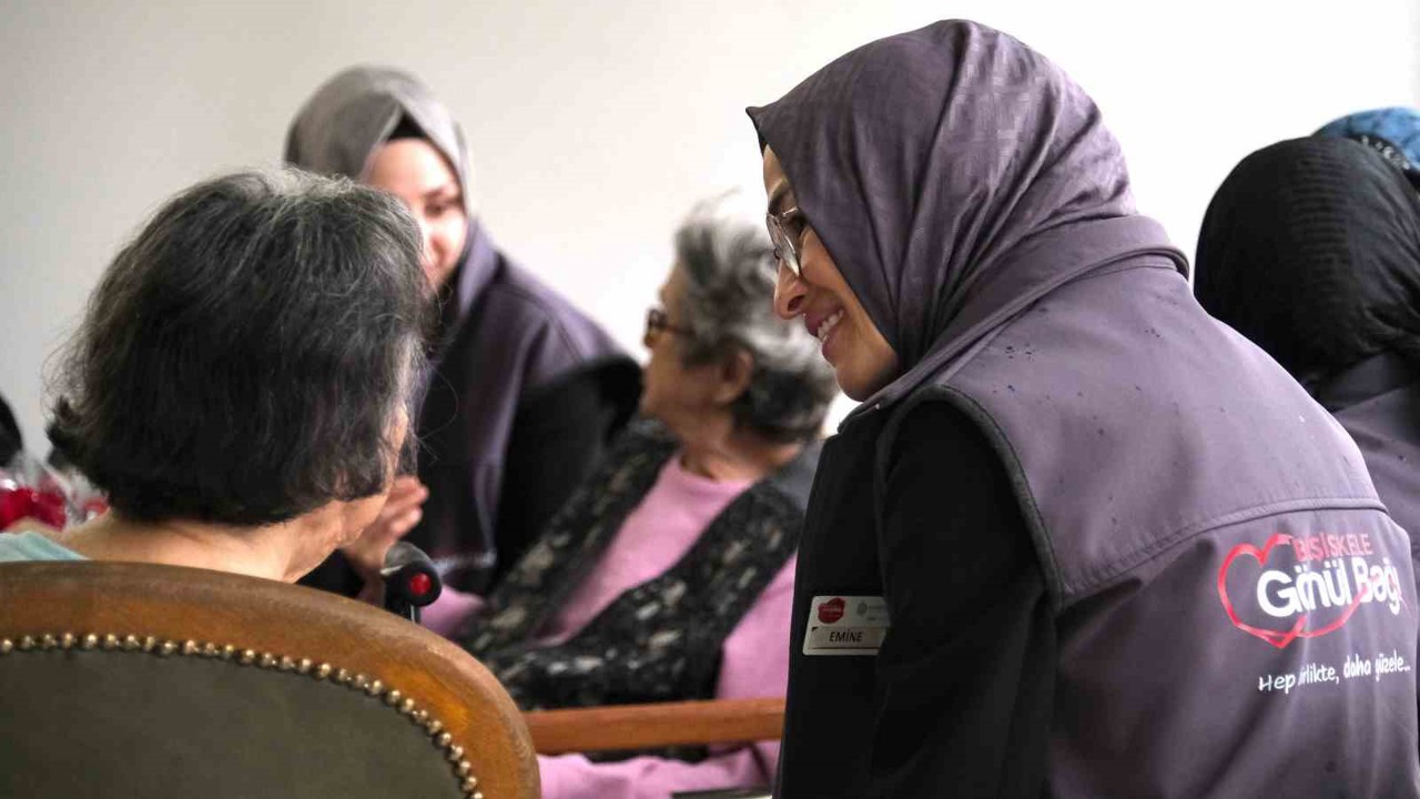 Başiskele’de "Gönül Bağı" gönüllüleri huzurevi sakinleriyle buluştu
